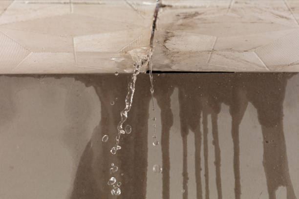 Professional Flood Damage Cleanup technician working in Moore, OK